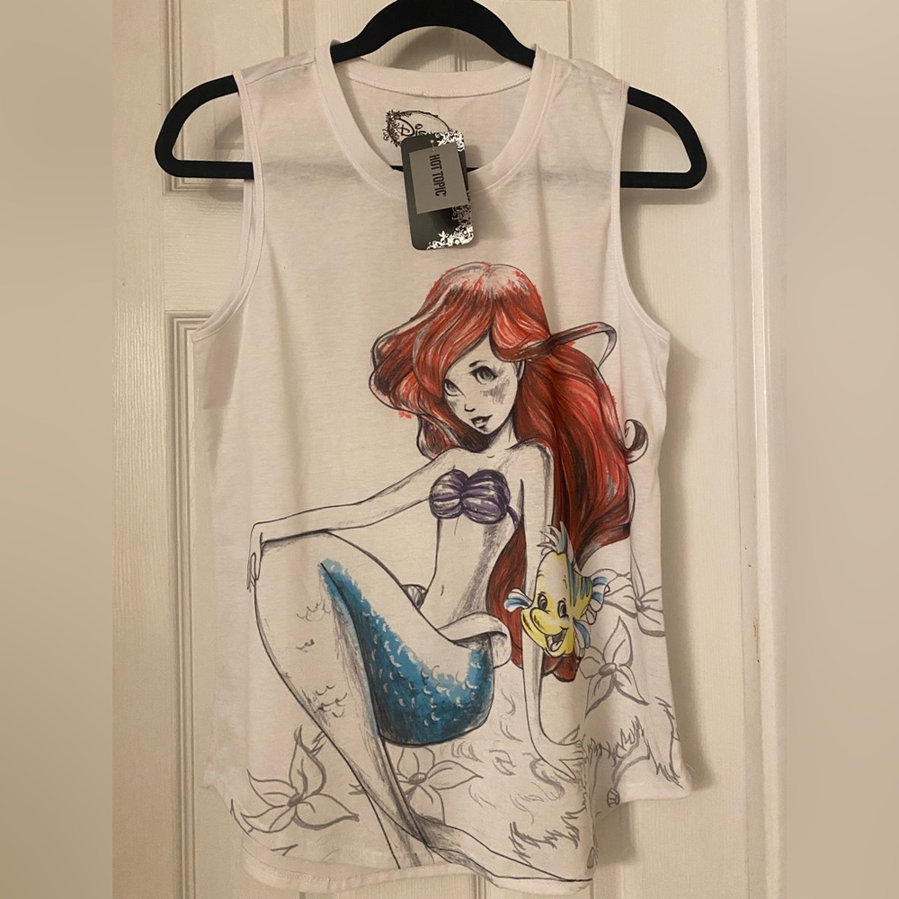 Little mermaid tank, Hot Topic, size small